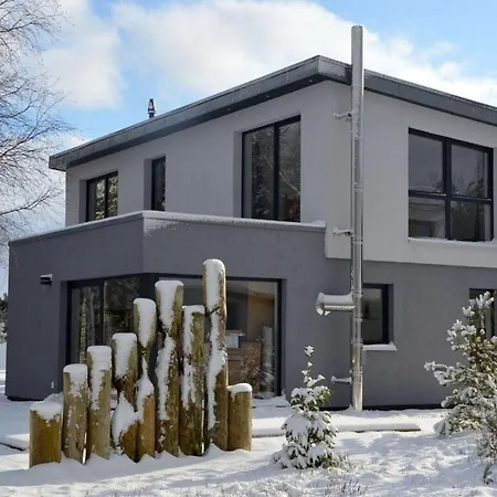 Holiday Darsskieker Apartment *